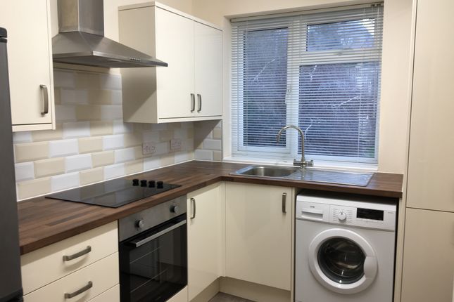11a, Eaton Green Road, Luton photo 3
