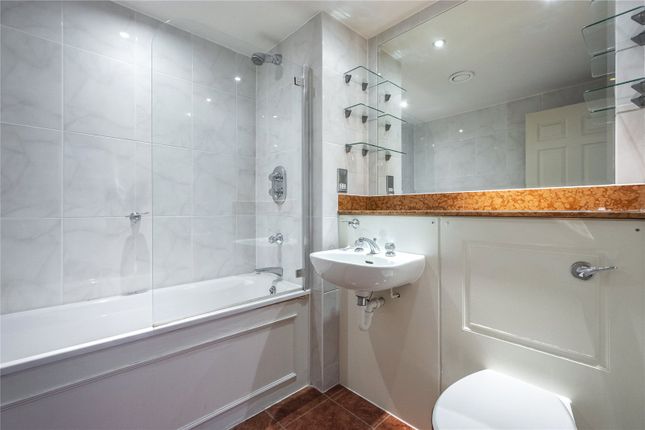 Flat for sale in Point West, London