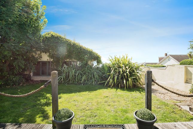Ground Floor Flat, Marine Lodge, Seaview Drive, Ogmore-By-Sea photo 2