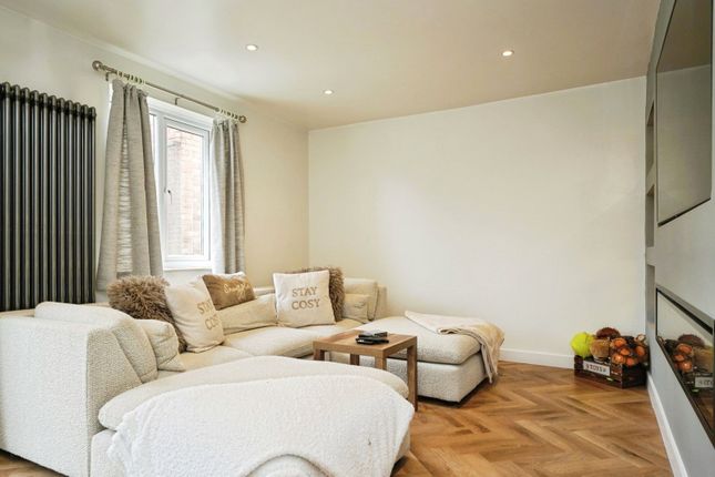 5, Sandringham Close, ErshireWorcest photo 4