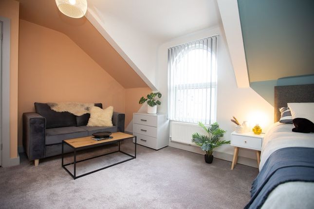 72, Kremlin Drive, Liverpool photo 4