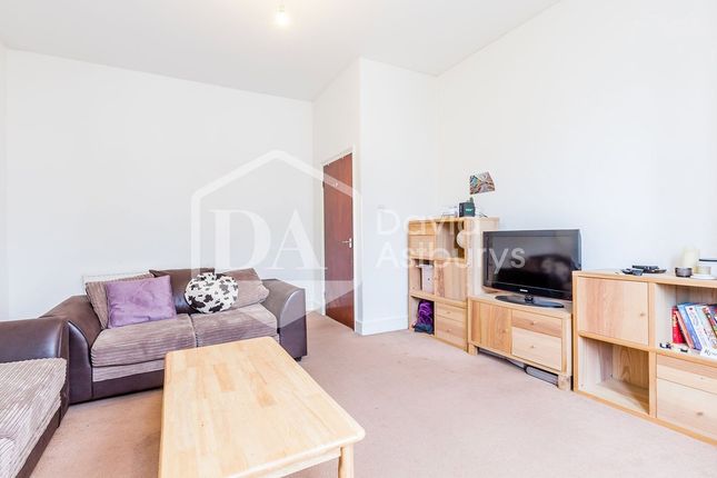 Thumbnail Flat to rent in Park Road, Crouch End, London