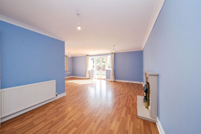 12, Park Lane, DERBY photo 4