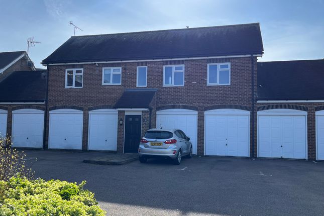 Thumbnail Maisonette to rent in Kennedy Close, London Colney, St Albans