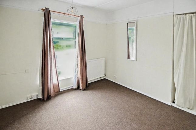 481A, Sprowston Road, Norwich photo 3