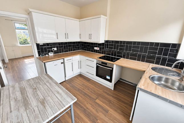 10 Peabody Street, Bolton photo 4
