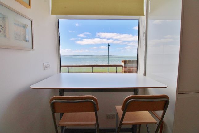 Flat 24 Arismore Court, 50-51, Marine Parade West, Lee-on-the-Solent photo 5
