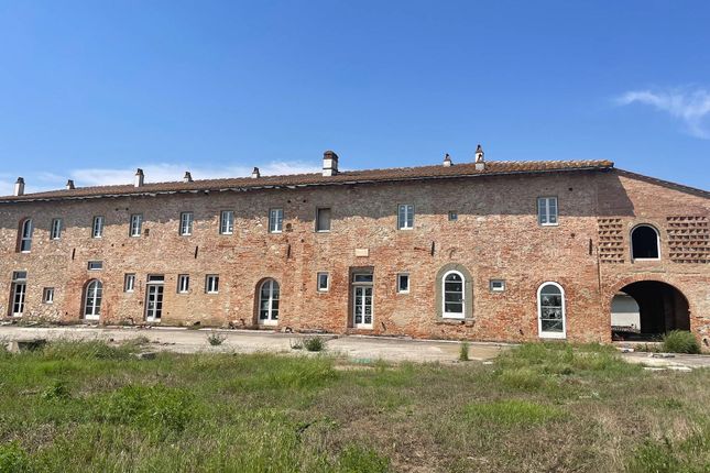 Country house for sale in Calcinaia, Calcinaia, Toscana