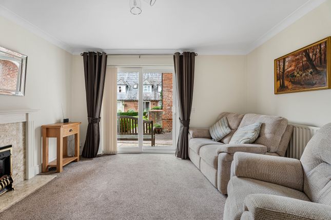 12, St. Marys Court, Hertfordshire photo 2