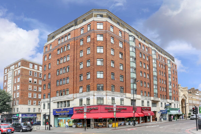Studio flat on 94, Upper Berkeley Street, London, £420,000