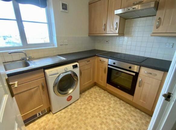 25, Harbreck Grove, Liverpool photo 3