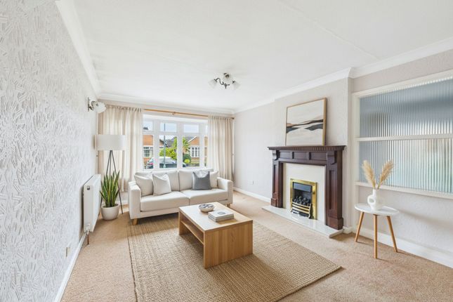 75 Springwood Gardens, Nottingham photo 2