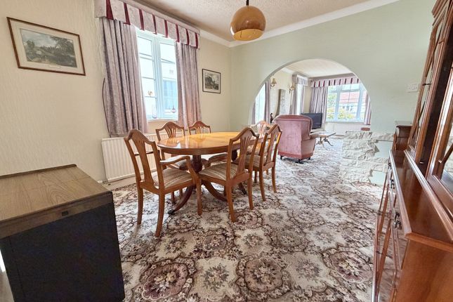 30, Central Avenue North, Cleveleys photo 4