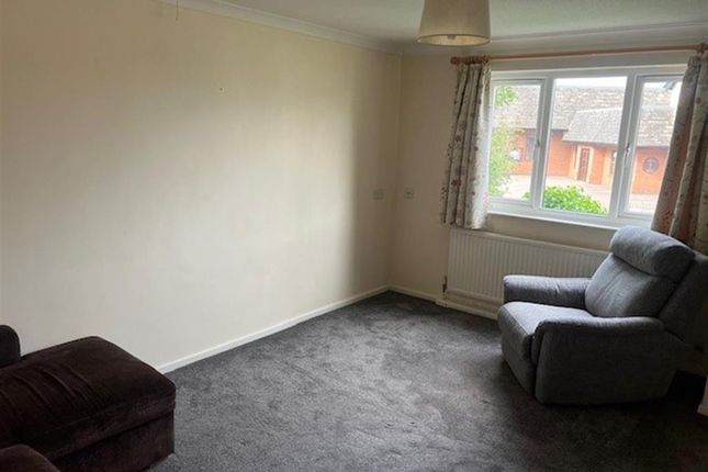 8, St. James Court, Front Street, Leicester photo 4