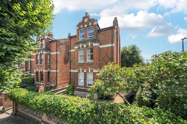 Studio studio on Flat 3, 9, Crouch Hall Road, London, £240,000