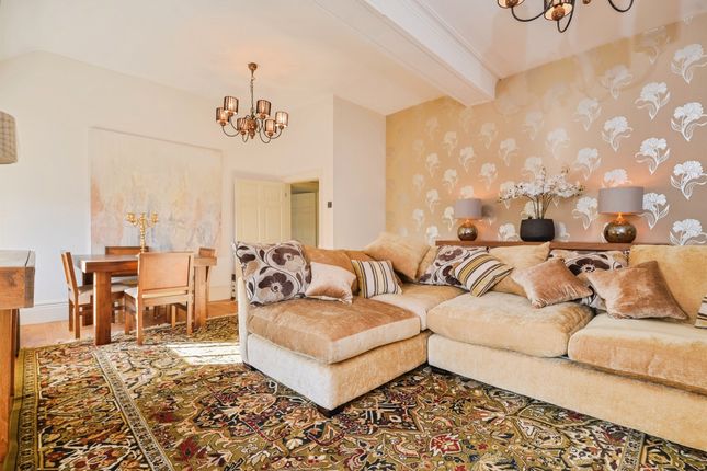 Egglescliffe Hall, Butts Lane, Stockton-On-Tees photo 2