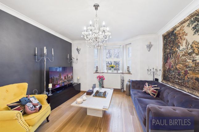 Apartment 15 Village Court, 1 Carrington Road, Trafford photo 3