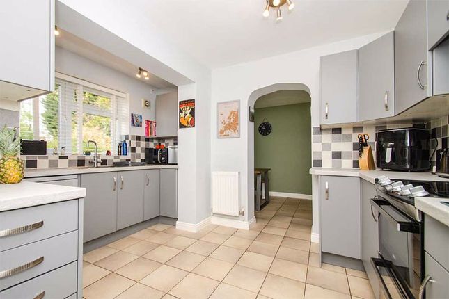 1, Mill Way, Rugeley photo 4