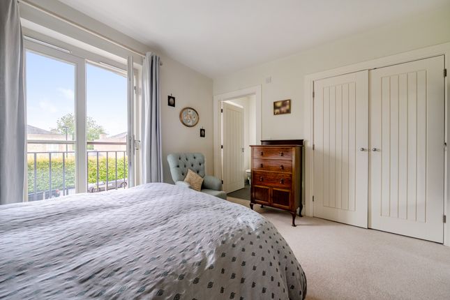 7, Charlotte Avenue, Chichester photo 4