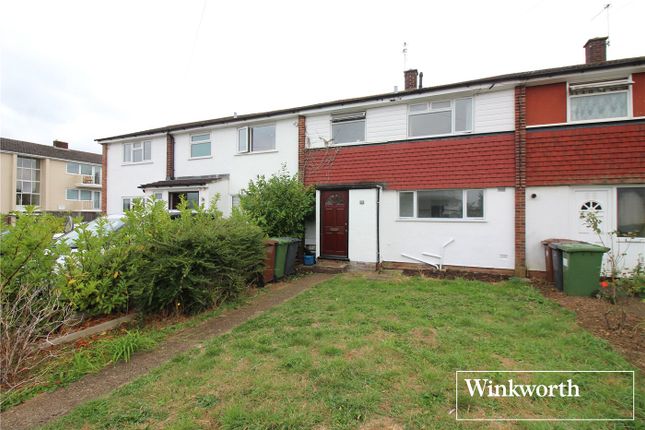 Thumbnail Terraced house to rent in Stratfield Road, Borehamwood, Hertfordshire