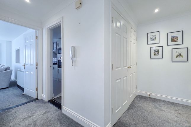 Flat 14, Alexandra House Old St. Johns Road, Jersey photo 4