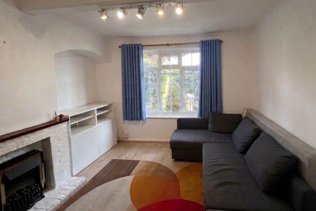72 Birdbrook Road, London photo 4