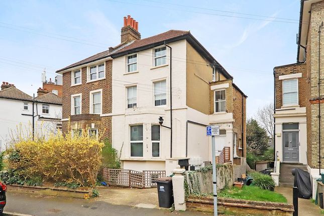 Thumbnail Flat for sale in Versailles Road, London
