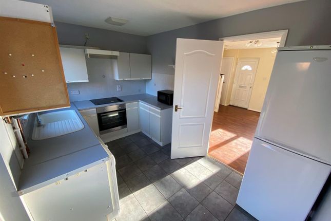 4, Maytree Close, Derby photo 2