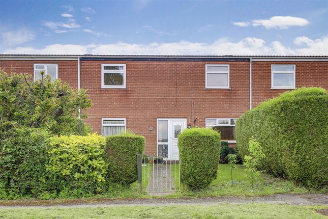 Thumbnail Terraced house for sale in Roecliffe, West Bridgford, Nottinghamshire