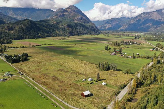 Land for sale in 8425 Pemberton Meadows Rd, Squamish-Lillooet, Ca