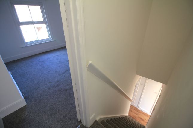 21, Helena Road, Norwich photo 5