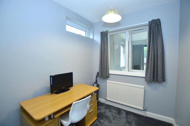 Maisonette for sale in Bramley Close, Whitton, Twickenham