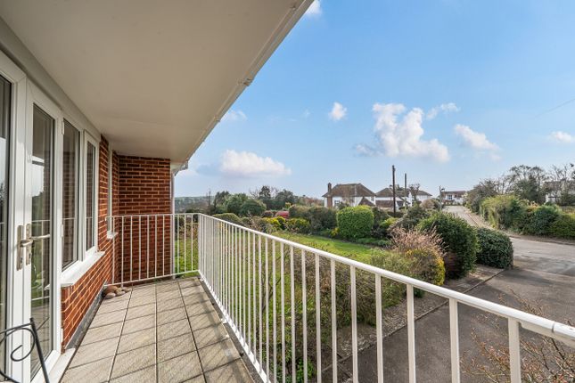 Flat 5, Raleigh Court 1A,, Raleigh Road, Devon photo 3