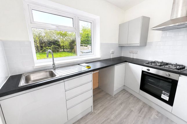 45, Glenbow Road, Bromley photo 2