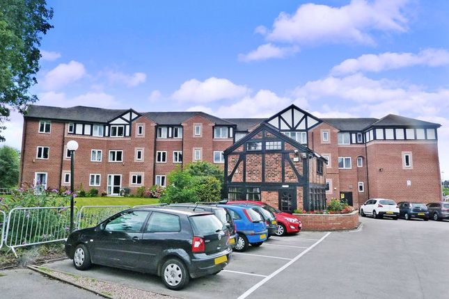 Property for Sale in London Road, Northwich CW9 - Buy Properties in