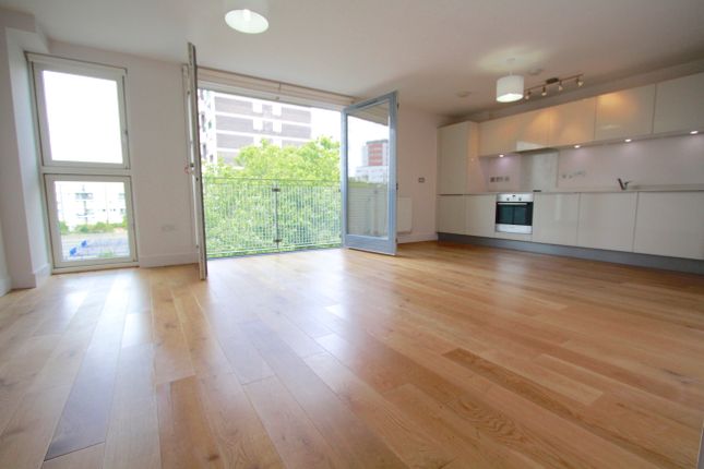 Thumbnail Flat to rent in Hutley Wharf, 29 Branch Place, Islington