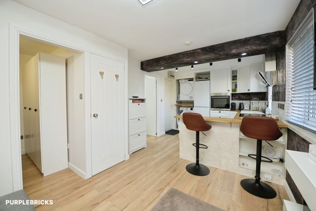 Lewes Close, Grays photo 4