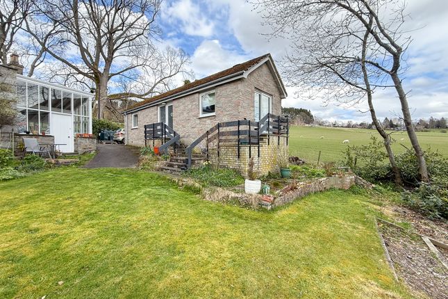 Craig Dubh Cottage and Craig Dubh Bungalow, Manse Road, Pitlochry photo 2