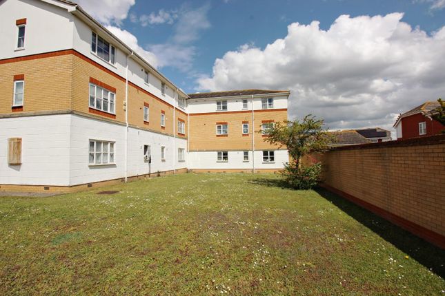Thumbnail Flat for sale in Princess Alice Way, London
