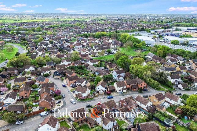 5, Barlows Reach, Chelmsford photo 4