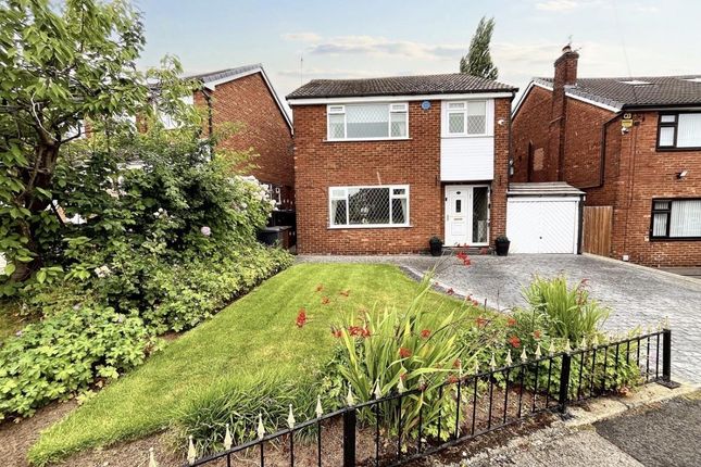 11, Rhodes Drive, Bury photo 3
