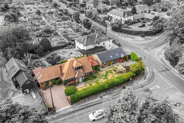 5-bed house on 1, Kiln Road, Basingstoke, £995,000