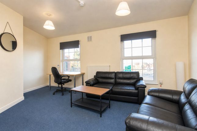 FLAT 1, BIRMINGHAM photo 2