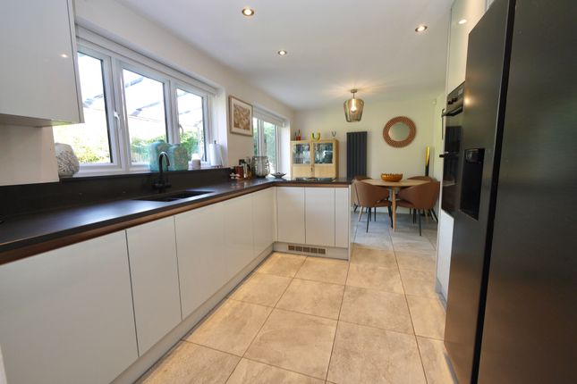 8, Archer Drive, Doncaster photo 4