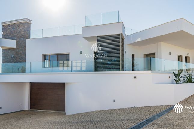 Villa for sale in Vale Da Lama, Odiáxere, Lagos, West Algarve, Portugal