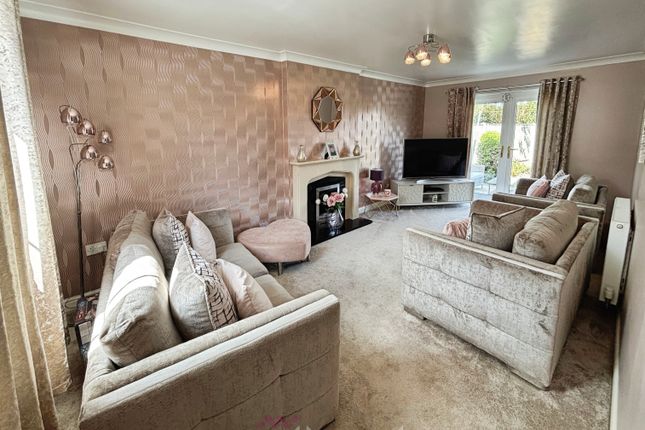 40, Lord Porter Ave, Doncaster photo 2