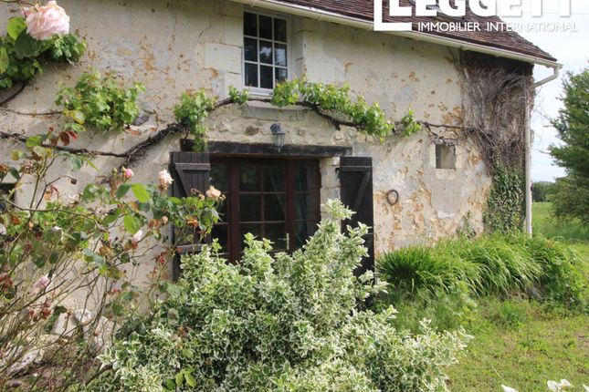 Thumbnail Villa for sale in Cléré-Du-Bois, Indre, Centre-Val De Loire