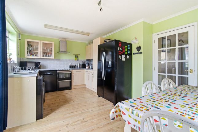 3, Oliver Place, Newton Abbot photo 4