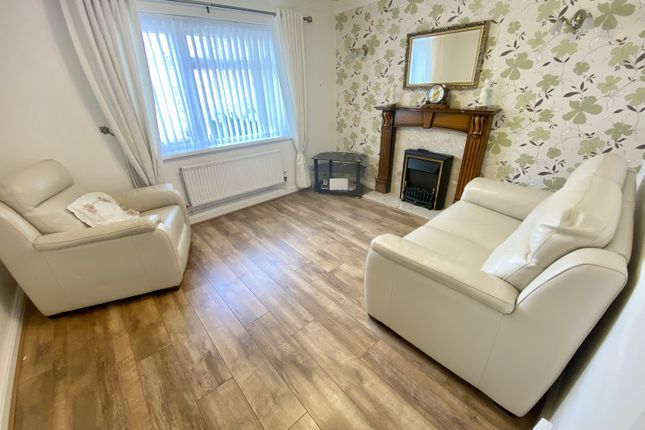 176, Carmel Road, Swansea photo 2