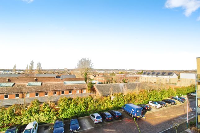 Flat 43, Blackthorn House, St Clements Avenue, Romford photo 4